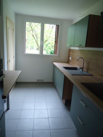 Location Appartement 3 pièces 61m² NEVERS 58000 - Photo 3