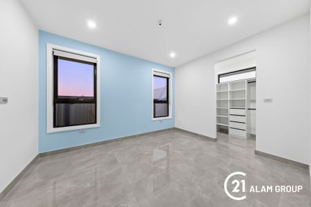 Brand New 4 Bedroom Home in Wilton !!! - Photo 5