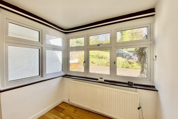 Midanbury Lane - Photo 1