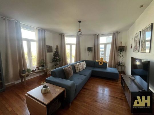 SIAM - BEAU T4 DE CARACTERE MEUBLE - BALCON - Photo 1