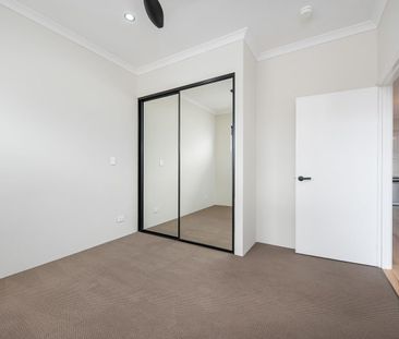 Coastal Living with Water Included - 6 Month Lease Only - Photo 2