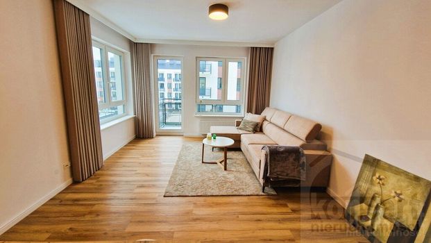 Dwa pokoje z 2 miejscami postojowymi i balkonem - Фото 1