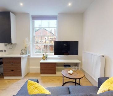 Studio to rent - Photo 1