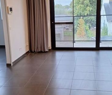 Serviceflat te huur in Sint-Niklaas voor € 800 met 1 slaapkamer - Photo 4