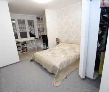 Krásný prostorný slunný byt 3+1 ve čtvrtém patře panelového domu s ... - Photo 4