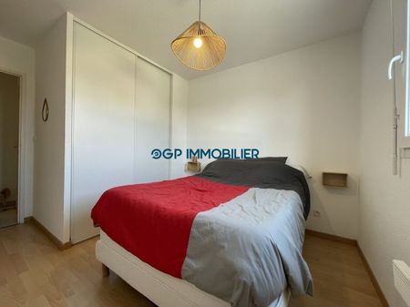 Appartement T2 meublé de 44m² à louer à Fronton - Photo 2