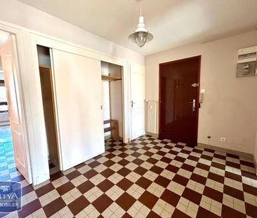 Location Appartement 4 pièces 84m² BOURG EN BRESSE 01000 - Photo 5