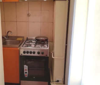 Inchiriez garsonieră decomandata in brazda lui novac - Photo 3