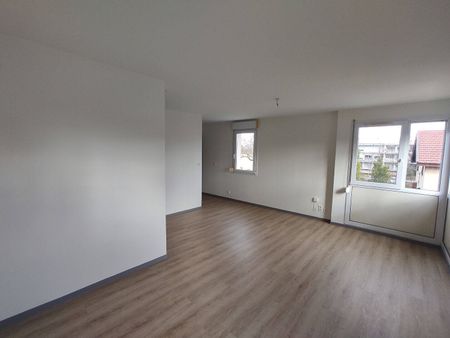 Location appartement 1 pièce 34 m² à Bourg-en-Bresse (01000) BEL AIR - Photo 4