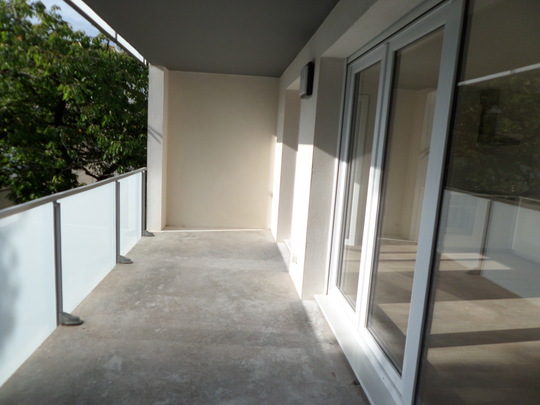 APPARTEMENT REIMS, F3 secteur Clémenceau avec balcon - Photo 1