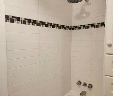 Appartement 6 1/2 à louer - Ahuntsic - Photo 2