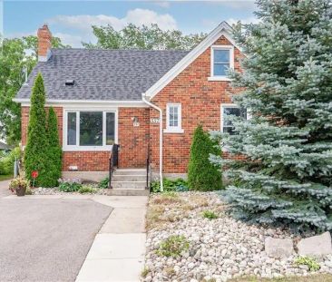 557 STIRLING Avenue S Unit# Upper — 1 Bedroom - Photo 1