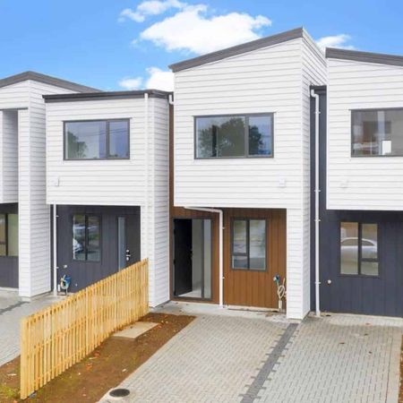 Near New Spacious Two-Bedroom Unit at 36 Whitley Crescent, Otara - Photo 4