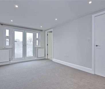 A refurbished four-bedroom family home in excellent proximity to lo... - Photo 3