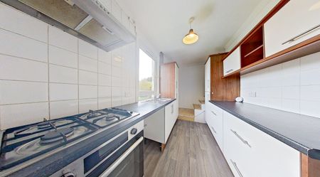 Ancrum Drive, Dundee - Photo 3