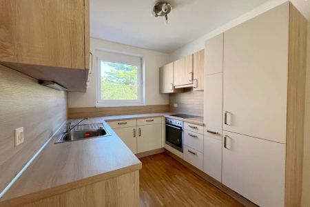 Helle 2-Zimmer-Wohnung mit Balkon & Tiefgaragenplatz im beliebten Grazer Lend - Photo 5