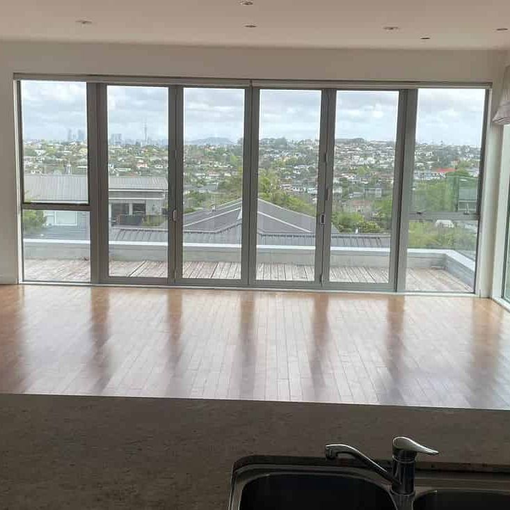 Hillcrest, 4 Bedroom Home - Photo 1