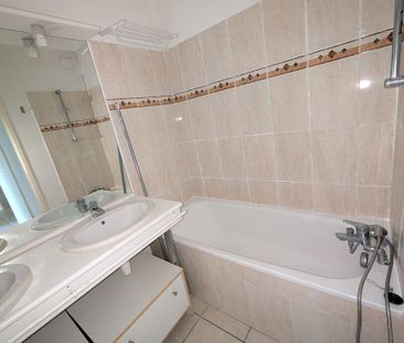 Location Appartement 4 pièces 75m² - Photo 3