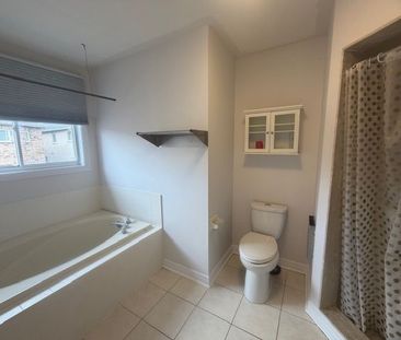 For Lease - 110 Pantomine Boulevard Unit# Main, Brampton, Ontario - Photo 6