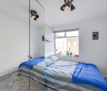 Room in a Shared House, Barking Road, E16 - Photo 3