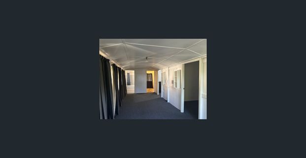 🏡 1/97 Livingstone Street, Berserker QLD 4701 - Neat & Tidy 2-Bedroom Unit – Fully Air-Conditioned - Photo 1