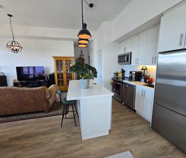 For Lease - 331 Broward Way Unit# 127, Innisfil, Ontario - Photo 5