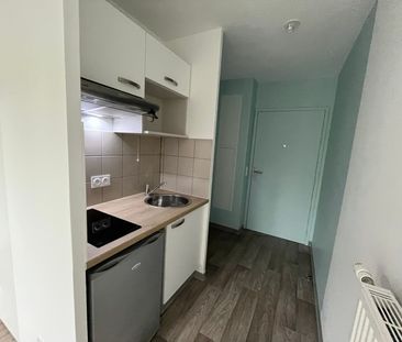 Location Appartement 1 pièce 18m² FRANQUEVILLE ST PIERRE 76520 - Photo 4