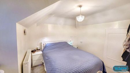 3 bedroom semi-detached bungalow to rent - Photo 3