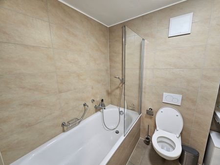 APPARTEMENT DE 2.5 PIÈCES À LOUER À SIERRE - Foto 4