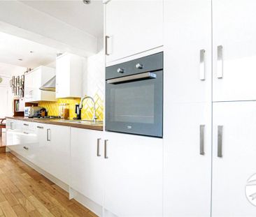 2 bedroom terraced house to rent - Photo 6