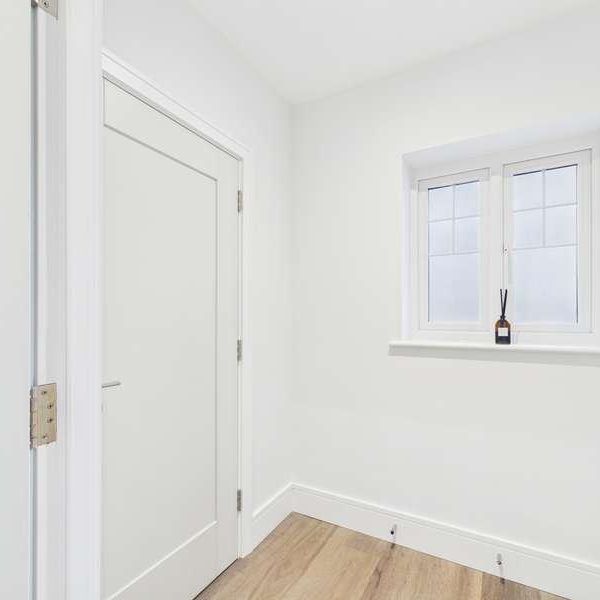 Sunapee Road, Reading, RG2 - Photo 1