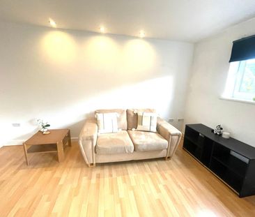 Burlington Street, Manchester - Photo 3