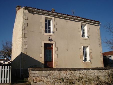 Location maison 4 pièces, 95.01m², Longèves - Photo 4