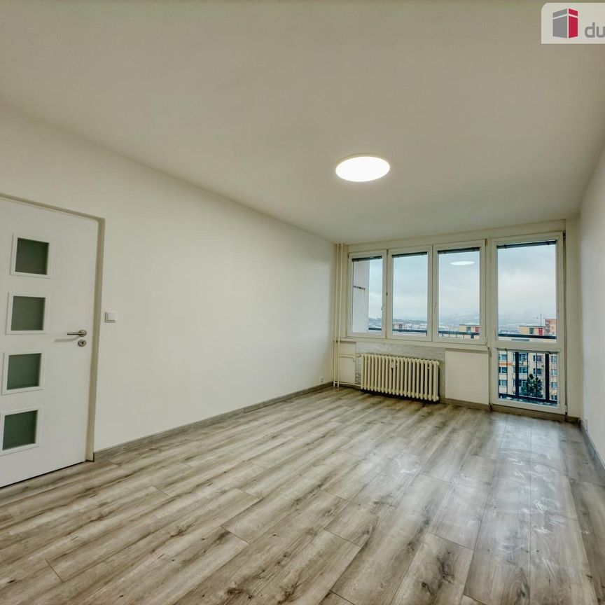 Pronájem bytu 2+1 60 m² - Фото 1
