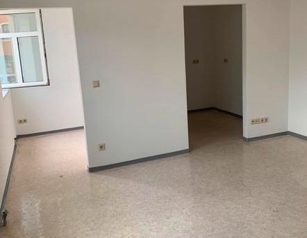Renovierte Einraumwohnung mit Einbauküche in Tanna - Foto 1
