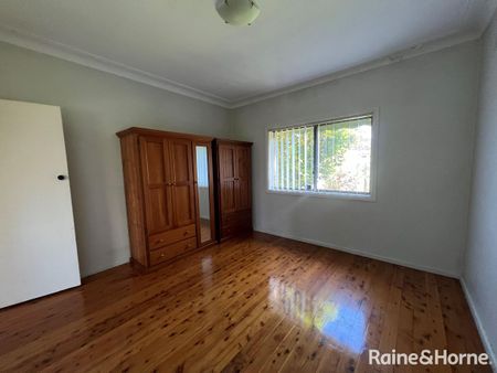 92 Parsonage Road, Castle Hill, NSW 2154 - Photo 2