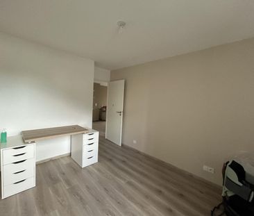 Location Appartement 3 pièces 62m² BONNEVILLE 74130 - Photo 3