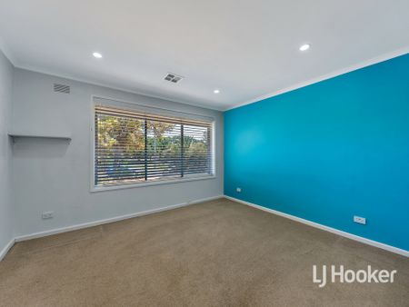 Updated family home! - Photo 4