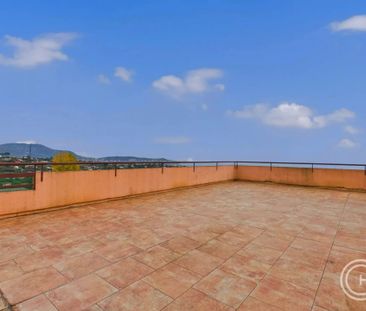 Location Appartement 4 pièces 77m² NICE 06200 - Photo 6