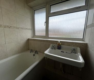 2 bedroom maisonette to rent - Photo 1