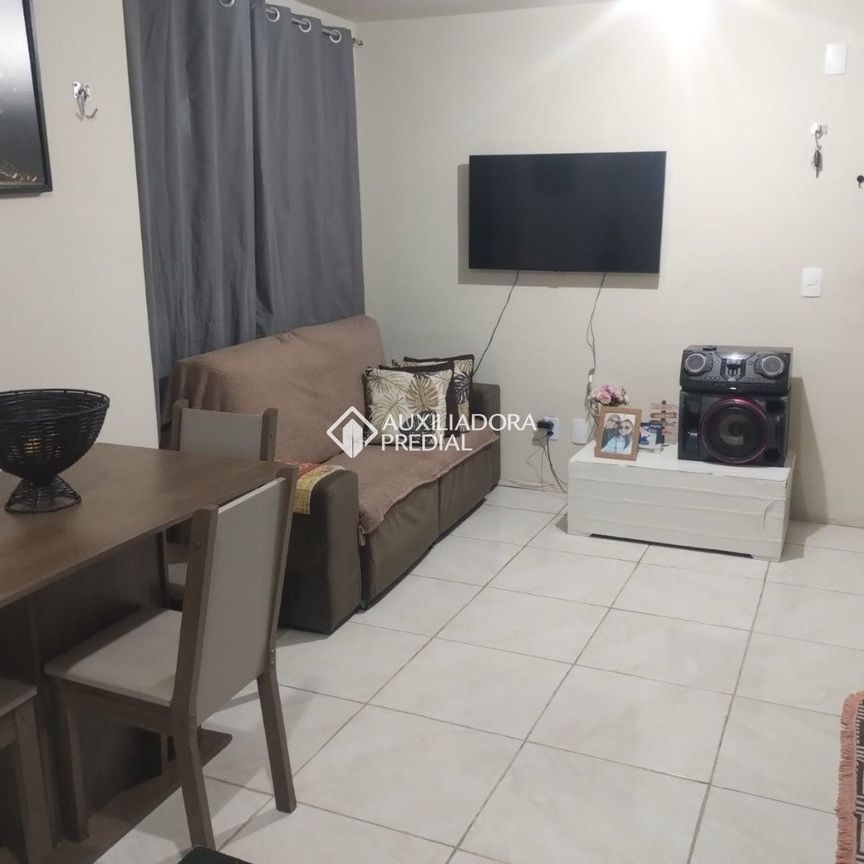 Apartamento com 2 quartos e 45m² para alugar em Jardim Betânia, Cachoeirinha. - Photo 1