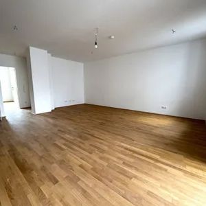 Provisionsfrei: Sonniger 86m² Erstbezug + Terrasse und Einbauküche - 1100 Wien - Photo 2
