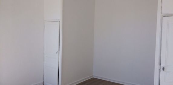 Location appartement Marseille 1er (13001) - Photo 2