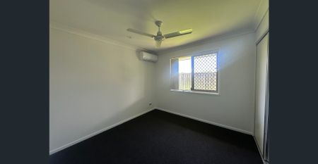 Fully Air Conditioned Modern Home - Photo 2