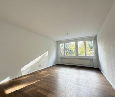 Appartement élégant dans le centre de Buchs - Photo 3