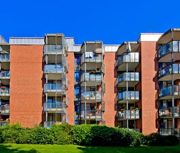 Renovierte große 3-Zimmer-Wohnung in Wuppertal Elberfeld - Photo 1
