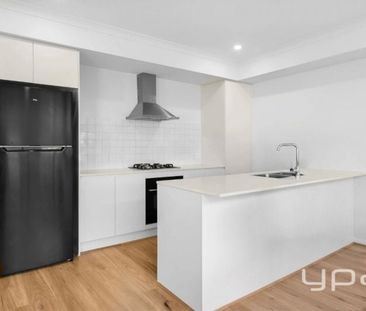 Affordable Townhouse Living in Mickleham! - Photo 5