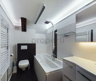 Fantastic 4.5-room penthouse apartment in a prime location in Freie... - Foto 6