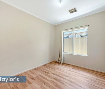 EASY TO MAINTAIN 3 BEDROOM HOME - Photo 1