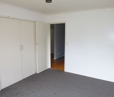 PERFECTLY POSITIONED TWO BEDROOM UNIT - Photo 6